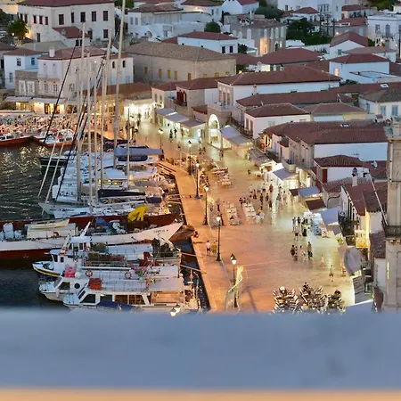 Onar Hydra Hotel