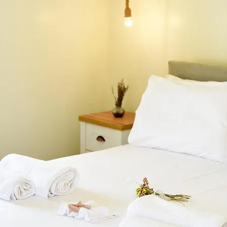 Onar Hydra Hotel *
